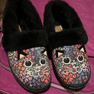 BOBS from Skechers Multicolor Cat Slippers with Black Trim
